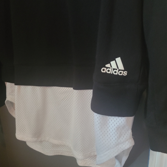 Adidas Scoop Neck - Picture 2 of 4